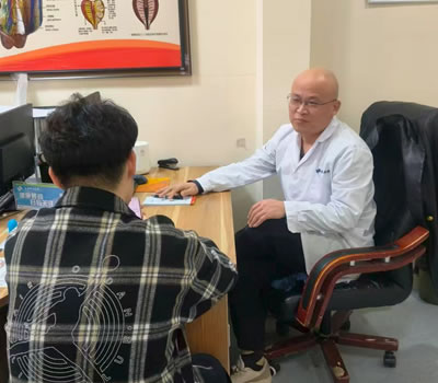 内蒙古|男科医师高朋磊：守护男性健康，专业男科诊疗